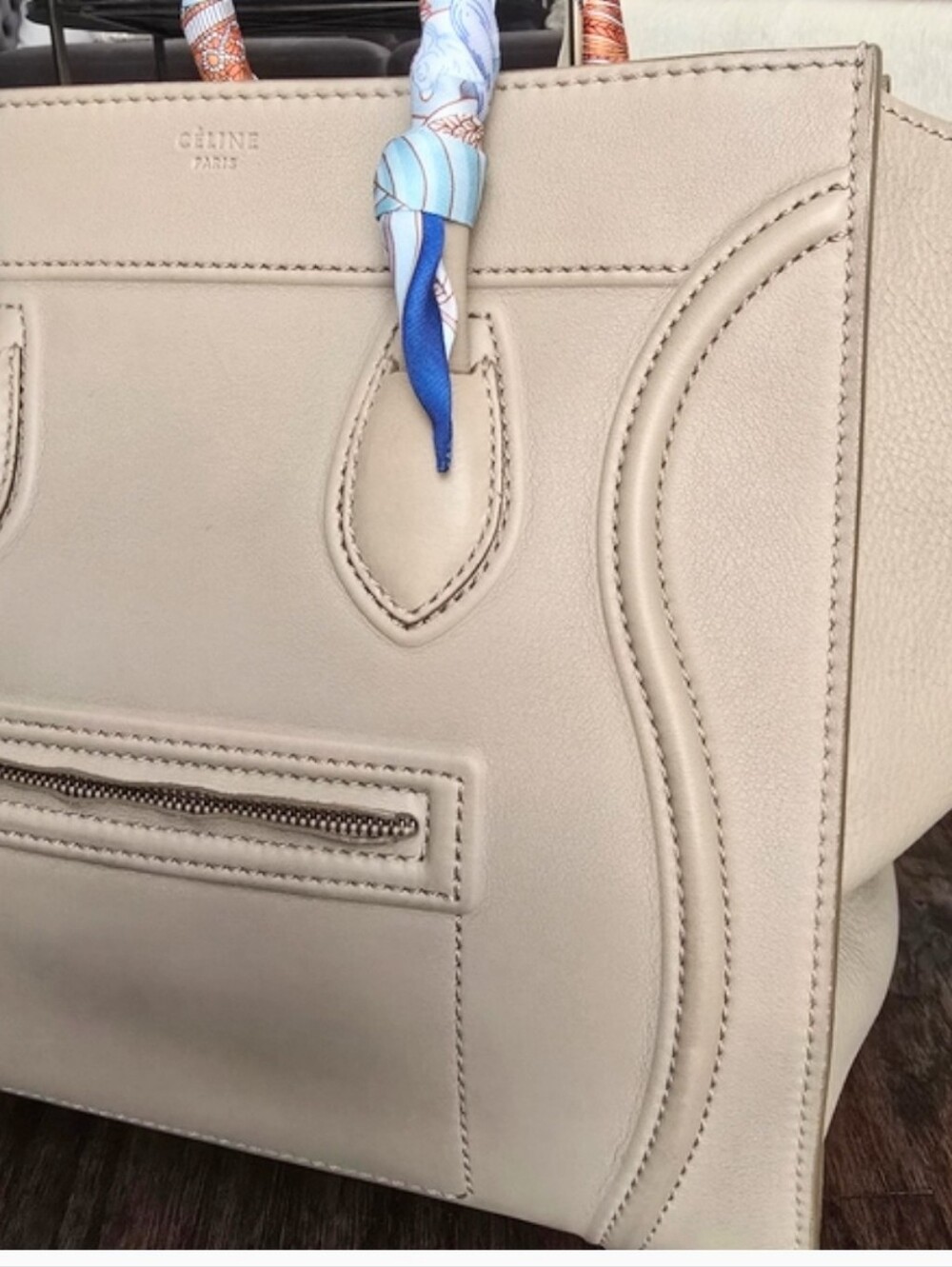 🌟CELINE Phantom Leather Handbag - Authentic - Picture 6 of 16